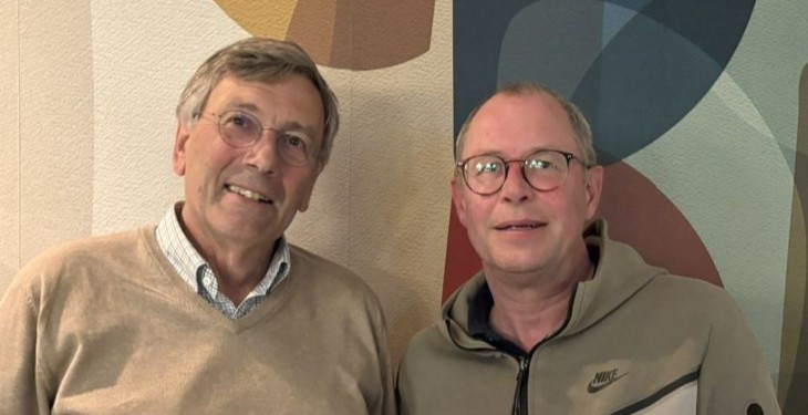 Een foto van Marten en Barend die tijdens de ALV aftraden als bestuurslid